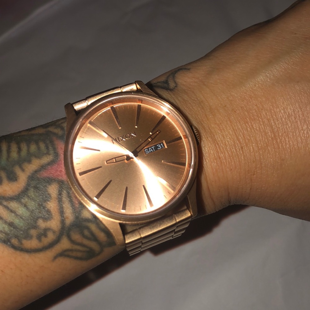 Nixon watch